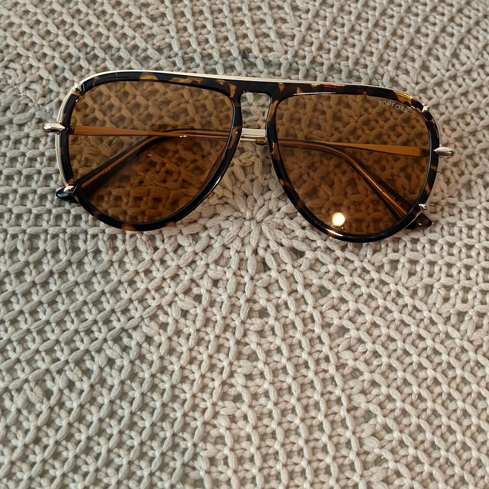 TOPFOXX IVY LUXE  Sunglasses🤎 - Picture 3 of 12